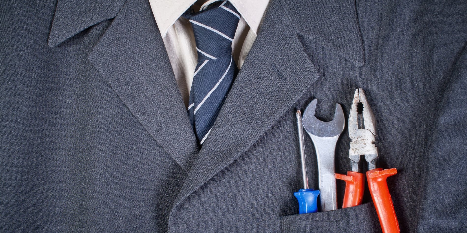 Suit with tools in the pocket